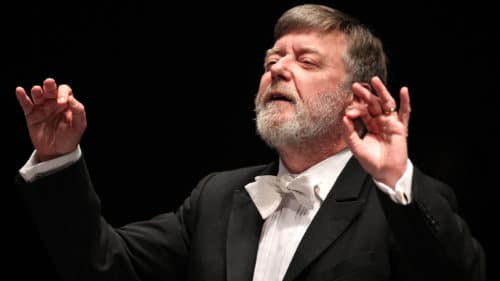 Photo of conductor Sir Andrew Davis