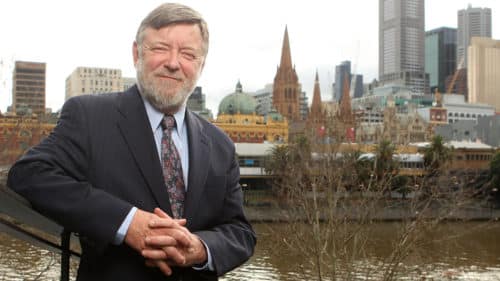 Photo of conductor Sir Andrew Davis