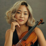 Violinist Simone Porter