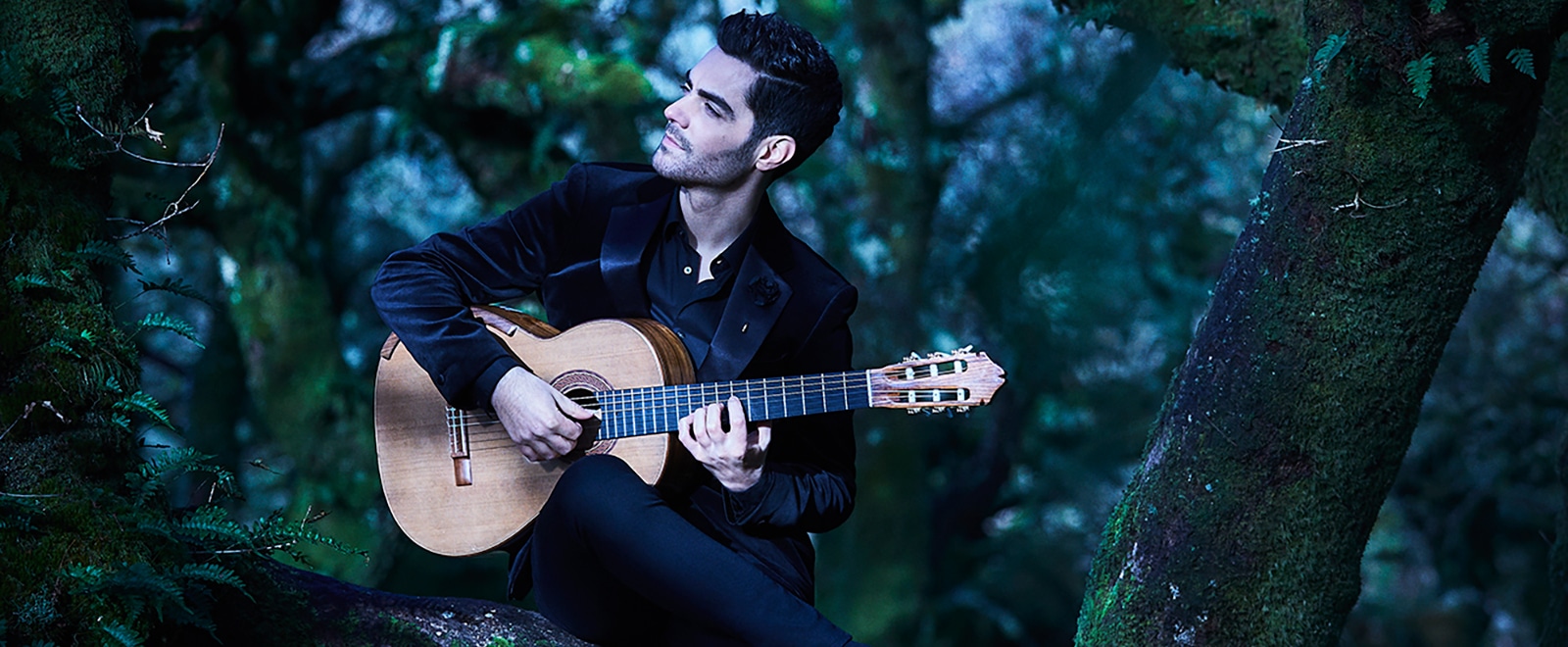 Milos_1600x660C