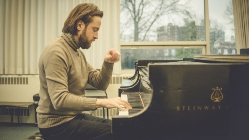 Trifonov_1600x900-24