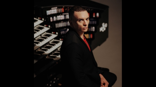 Carpenter_1600x900-3