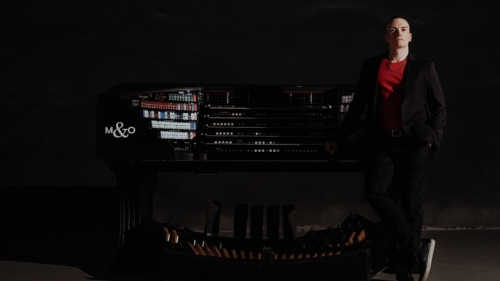 Carpenter_1600x900-6