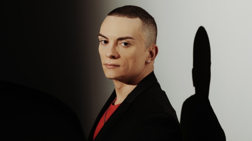 Carpenter_1600x900-7